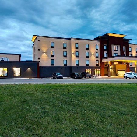 The Landing Hotel & Conference Centre St. Paul Exteriér fotografie